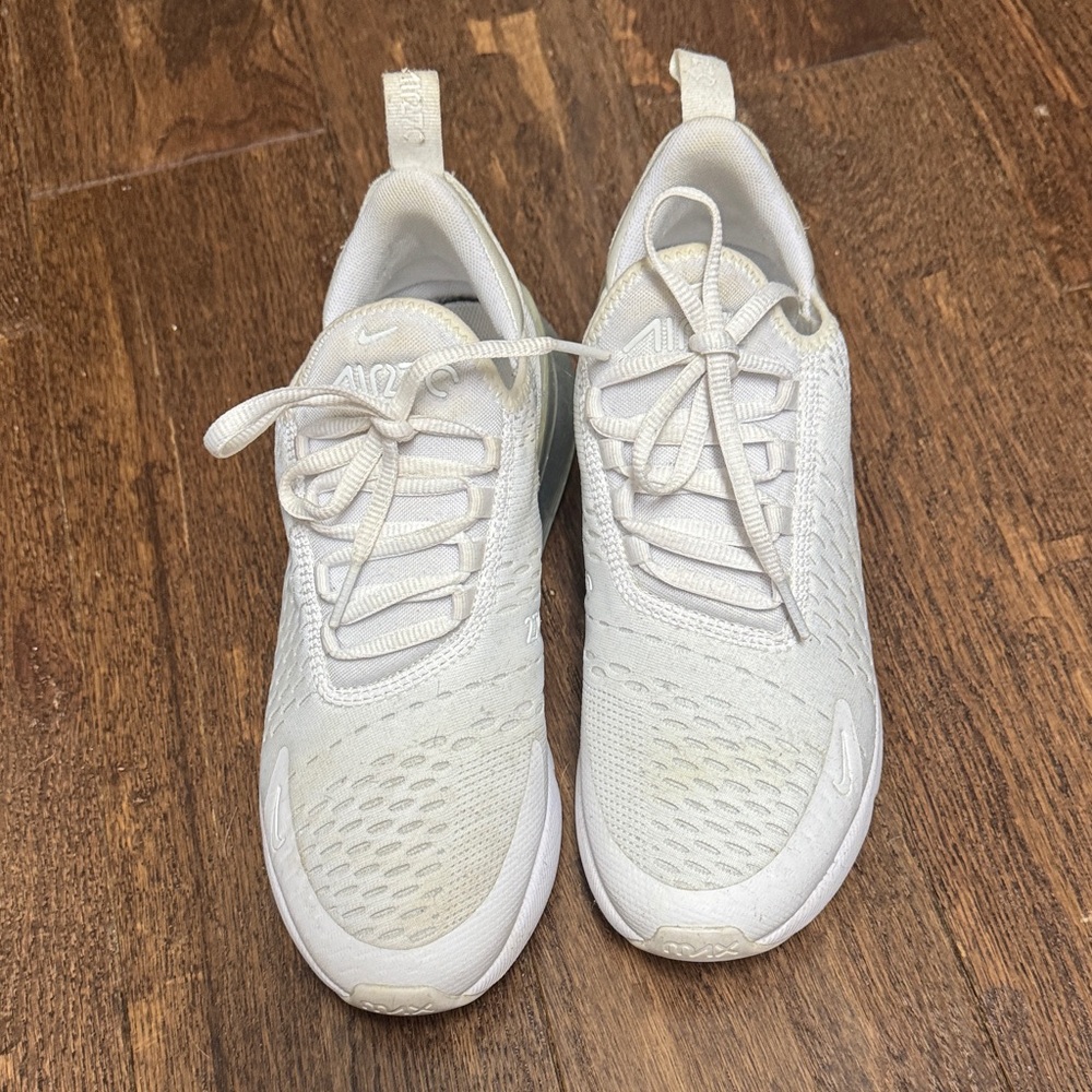 Nike Air Max Cream Sneakers